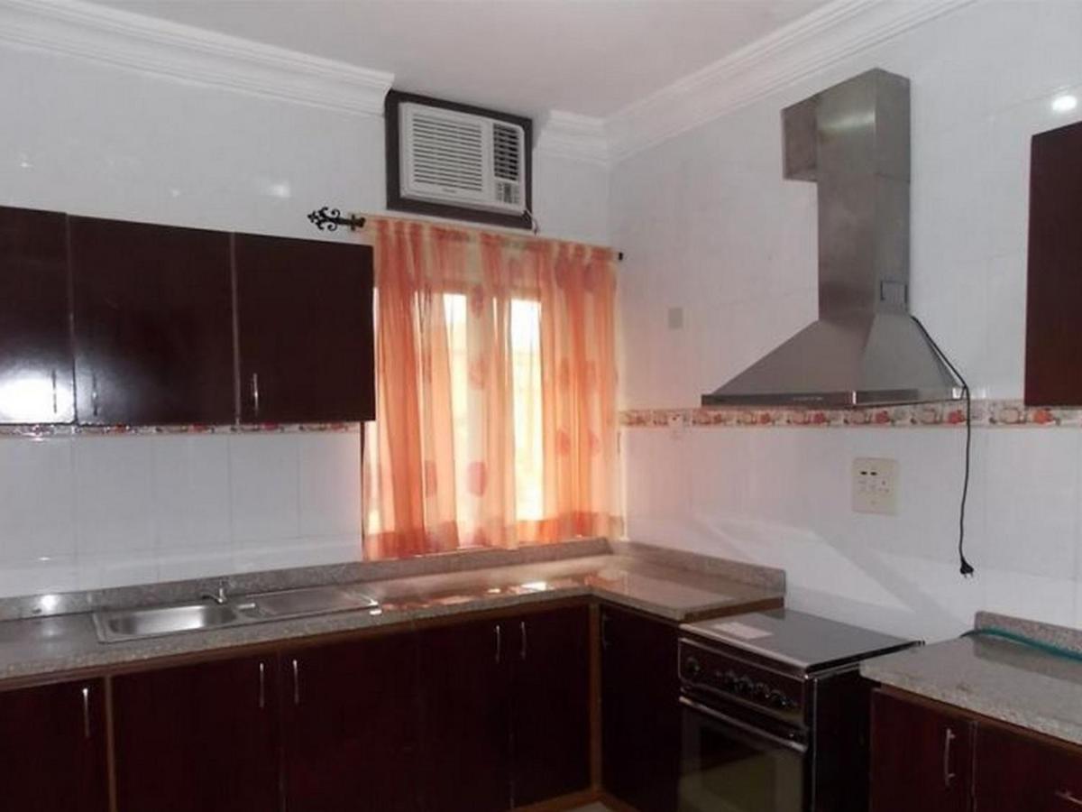 Room In Lodge - Ambience Hotels Abujahome For Leisure And Business Travellers Dış mekan fotoğraf